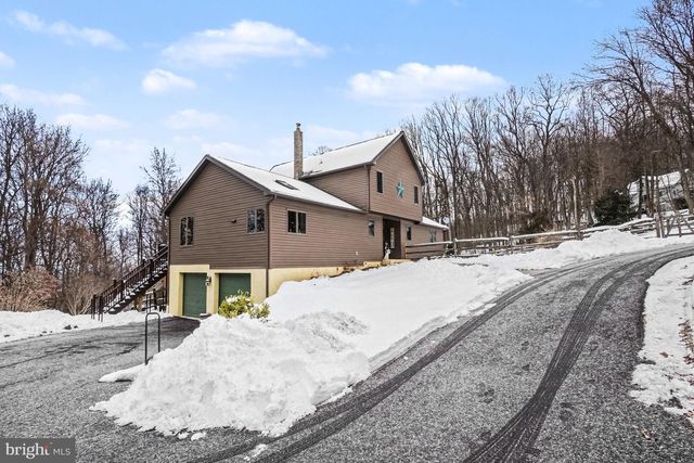 46 WETZEL RD, Macungie, PA 18062