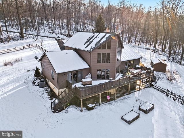 46 WETZEL RD, Macungie, PA 18062