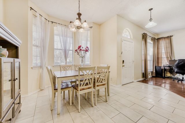 1116 Oak Valley, Denton, TX 76209