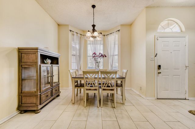 1116 Oak Valley, Denton, TX 76209