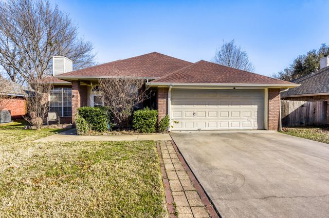 1116 Oak Valley, Denton, TX 76209