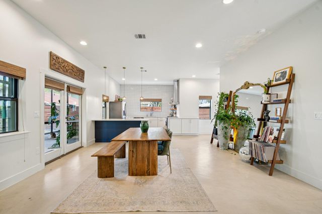 4506 Russell DR B, Austin, TX 78745