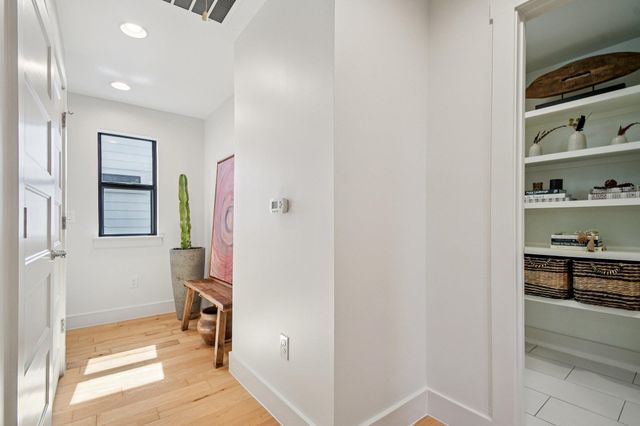 4506 Russell DR B, Austin, TX 78745