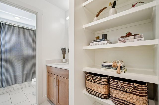 4506 Russell DR B, Austin, TX 78745