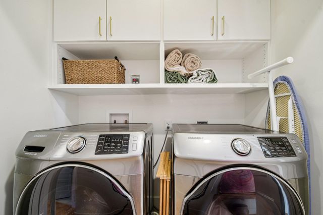 4506 Russell DR B, Austin, TX 78745