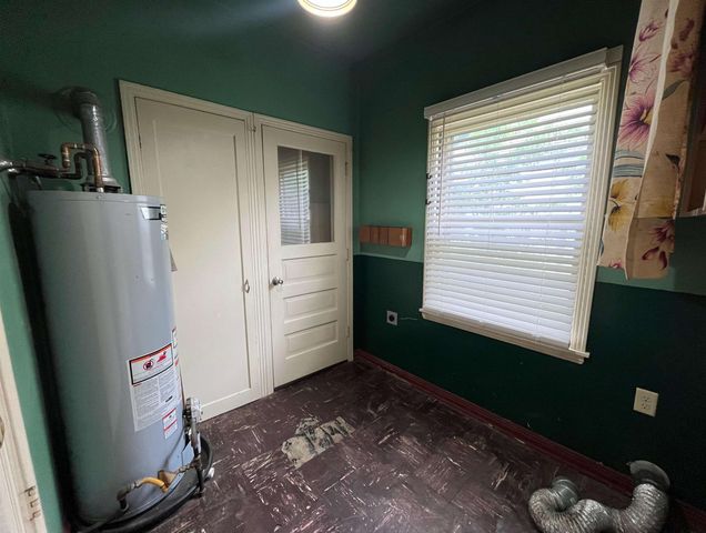 1844 S Bleckley, Wichita, KS 67218