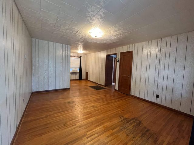 1844 S Bleckley, Wichita, KS 67218