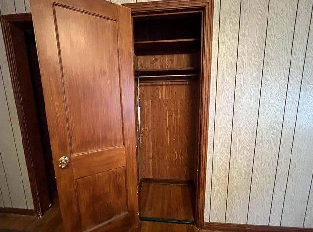 1844 S Bleckley, Wichita, KS 67218