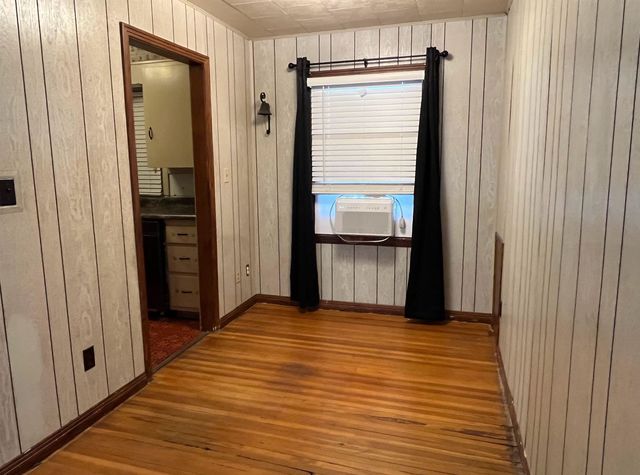 1844 S Bleckley, Wichita, KS 67218