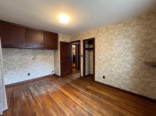 1844 S Bleckley, Wichita, KS 67218