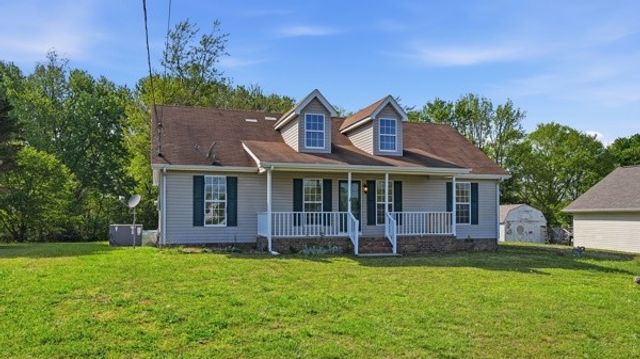 19 Ash Grove Rd, Fayetteville, TN 37334