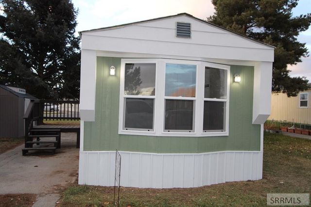 3375 E Elswood Drive, Idaho Falls, ID 83402