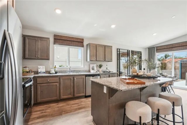 442 Baneberry Place, San Jacinto, CA 92582