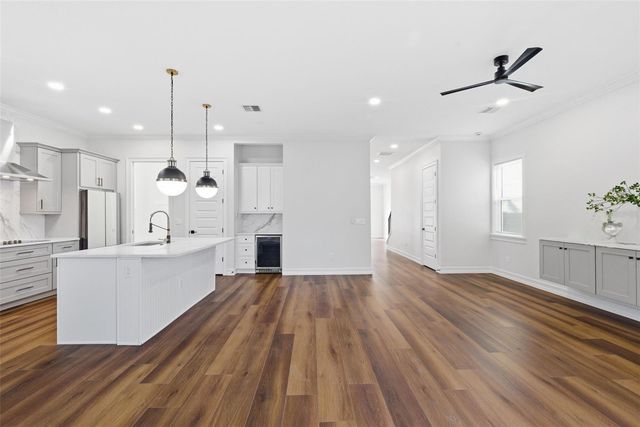 3829 71ST STREET N, St Petersburg, FL 33709