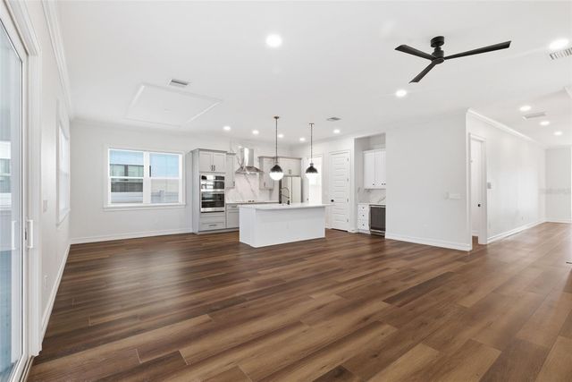 3829 71ST STREET N, St Petersburg, FL 33709