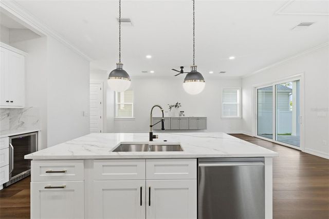 3829 71ST STREET N, St Petersburg, FL 33709