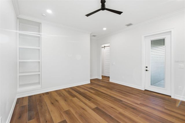 3829 71ST STREET N, St Petersburg, FL 33709