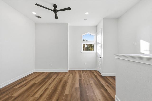 3829 71ST STREET N, St Petersburg, FL 33709