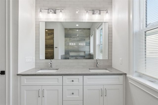 3829 71ST STREET N, St Petersburg, FL 33709