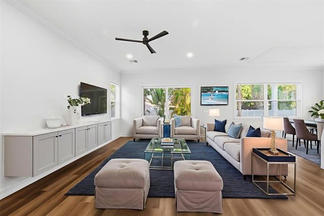 3829 71ST STREET N, St Petersburg, FL 33709