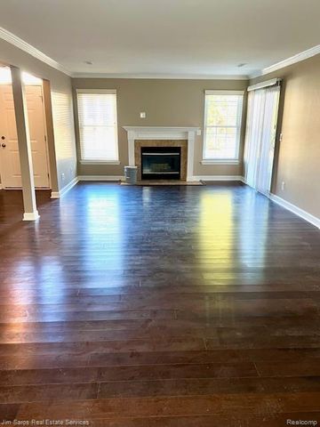 56146 CHESAPEAKE Trail, Shelby Charter Township, MI 48316