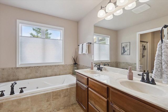 3286 Autumn Lane, Janesville, WI 53546