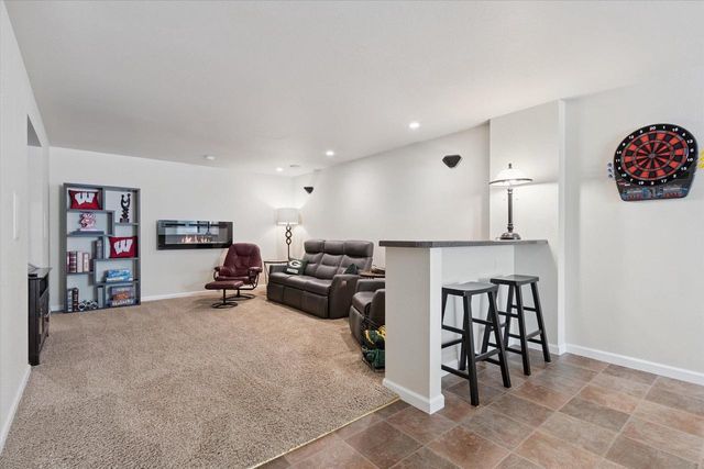 3286 Autumn Lane, Janesville, WI 53546