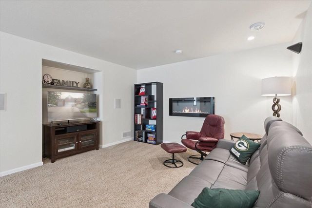 3286 Autumn Lane, Janesville, WI 53546