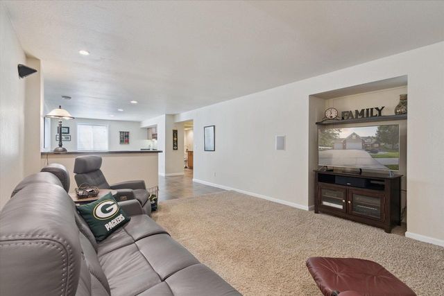 3286 Autumn Lane, Janesville, WI 53546