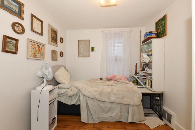 2157 S 56th STREET, West Allis, WI 53219