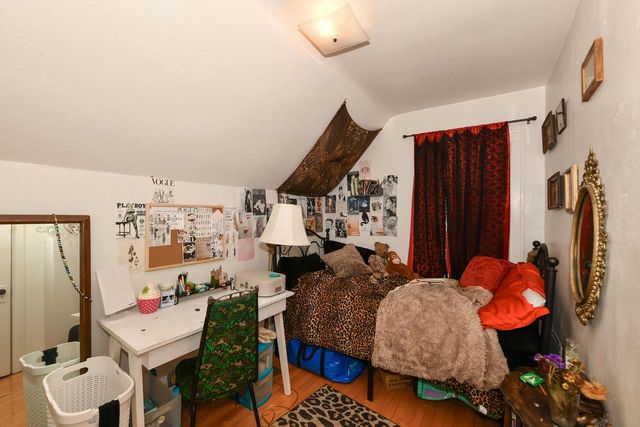 2157 S 56th STREET, West Allis, WI 53219