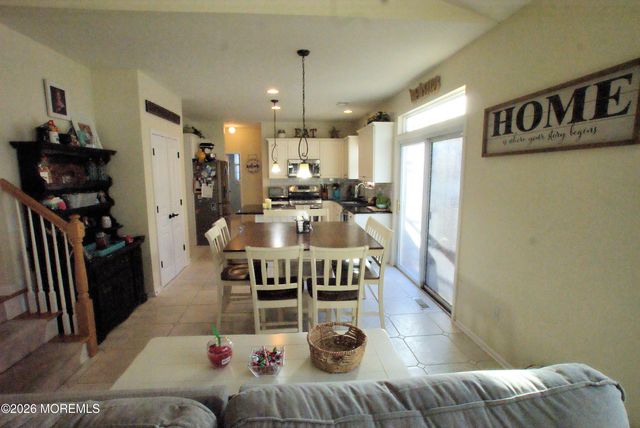 6 Gaskill Drive, Little Egg Harbor, NJ 08087