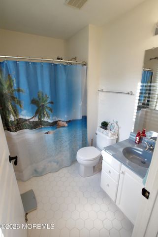 6 Gaskill Drive, Little Egg Harbor, NJ 08087