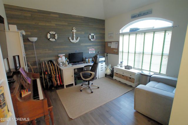 6 Gaskill Drive, Little Egg Harbor, NJ 08087