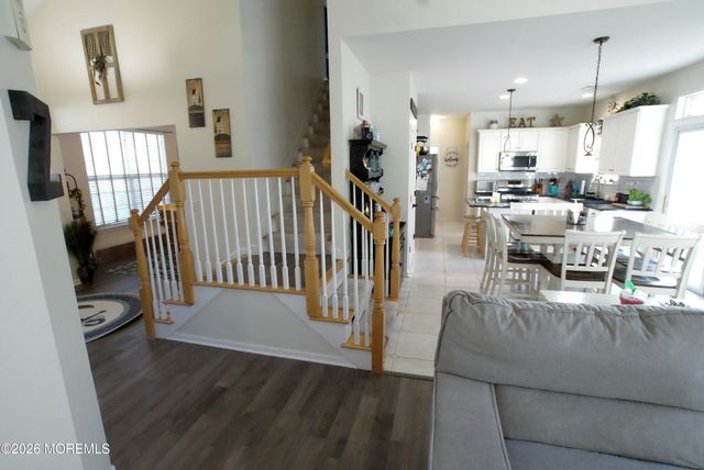 6 Gaskill Drive, Little Egg Harbor, NJ 08087