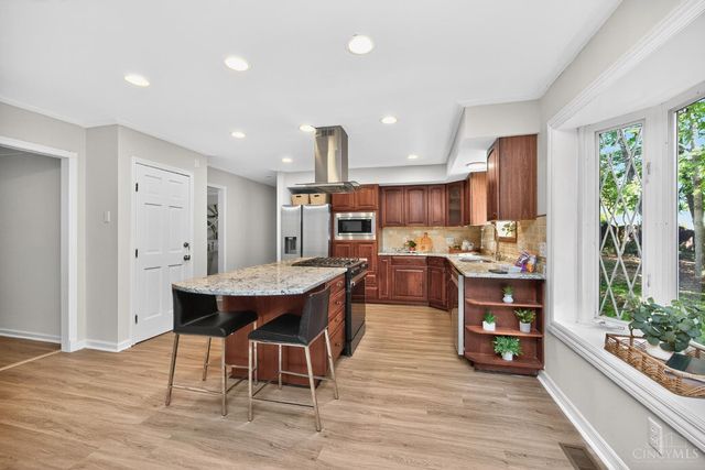 6424 Camp Superior Drive, Sycamore Twp, OH 45241