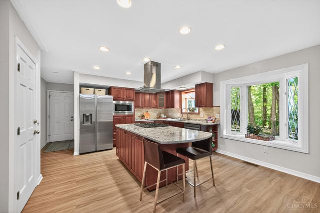 6424 Camp Superior Drive, Sycamore Twp, OH 45241