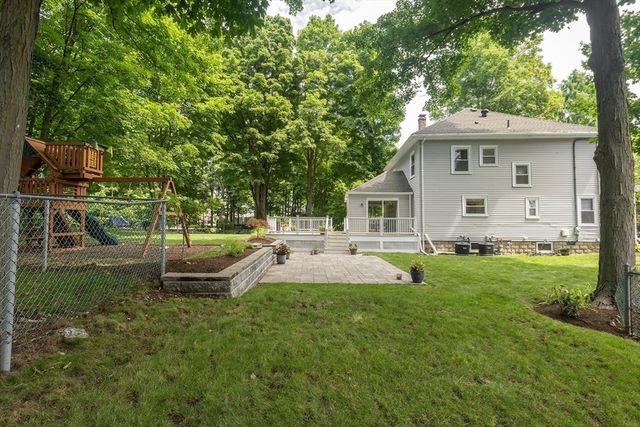 144 Salem Street, Reading, MA 01867