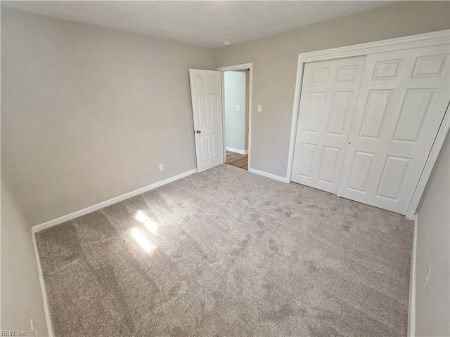 1403 Hodges Ferry RD, Portsmouth, VA 23701