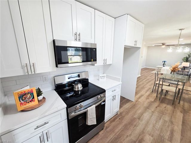 1403 Hodges Ferry RD, Portsmouth, VA 23701