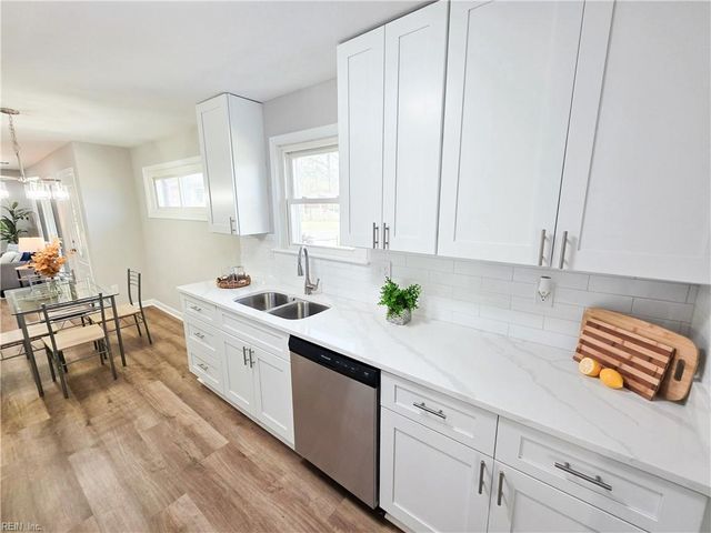 1403 Hodges Ferry RD, Portsmouth, VA 23701