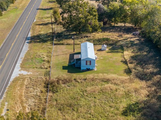 3211 FM 3403, Lincoln, TX 78948