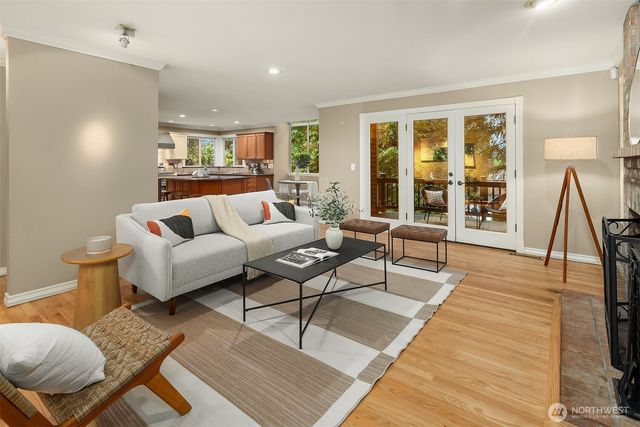 1308 233rd Avenue SE, Sammamish, WA 98075