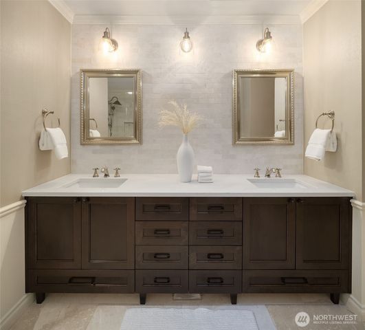 1308 233rd Avenue SE, Sammamish, WA 98075
