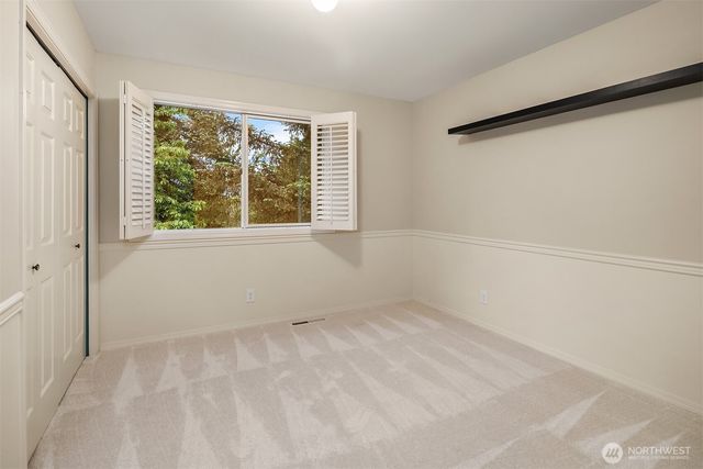 1308 233rd Avenue SE, Sammamish, WA 98075