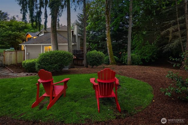 1308 233rd Avenue SE, Sammamish, WA 98075
