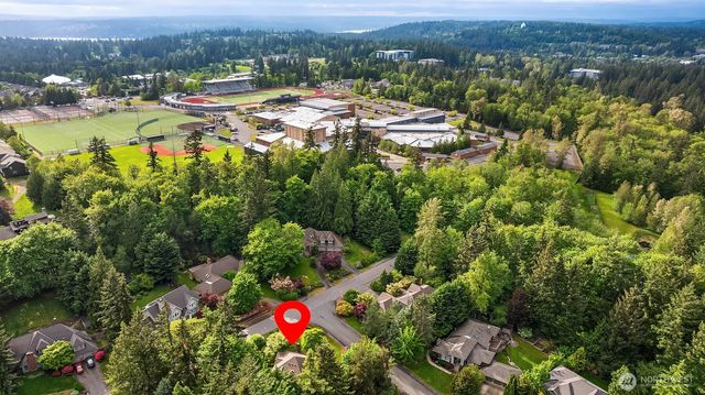 1308 233rd Avenue SE, Sammamish, WA 98075