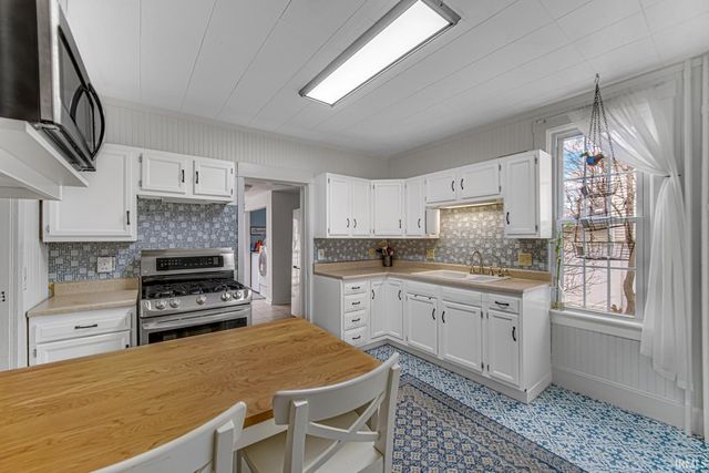 321 S Slate Street, Culver, IN 46511