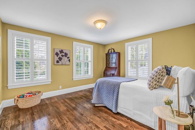 71 Bacon Street, Natick, MA 01760