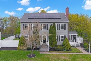 71 Bacon Street, Natick, MA 01760